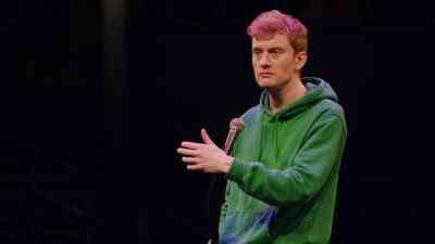 Uh, he said oi, so
I looked at him. - James Acaster: Hecklers Welcome