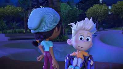 Uh, Sam, is that a necklace over there? - Team Zenko Go