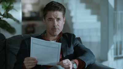 Uh, it says here you got
your CNA from Harvard. - A Nurse to Die For