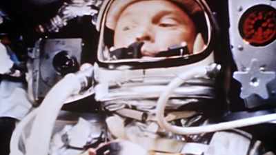 Uh, Seven, this is Cape. Over. - The Real Right Stuff