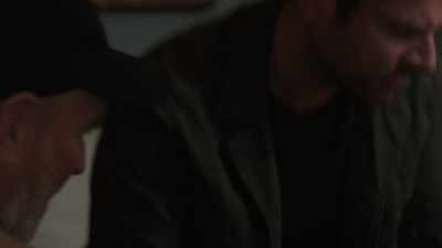- Uh... that is really small.
Let me show you something. - Psych 2: Lassie Come Home