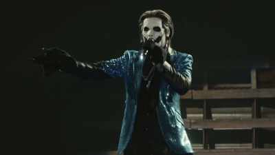 Uh, that's it. That's
it, Los Angeles. - Ghost: Rite Here Rite Now