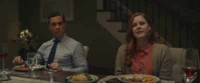 - Uh, the thing is that I...
- We looked through his phone. - Dear Evan Hansen