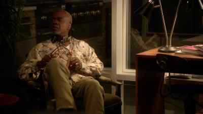 Uh, think I'll go to to my room. - House of Lies
