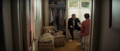 Uh, this is our best linen here, and it's a... - Pulp Fiction