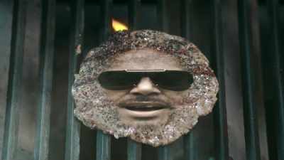 - Uh-uh. Don't you use my
nigga's name in vain, - Bust Down