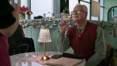 - Uh...
- Uh, humor me. - A Sprinkle of Christmas