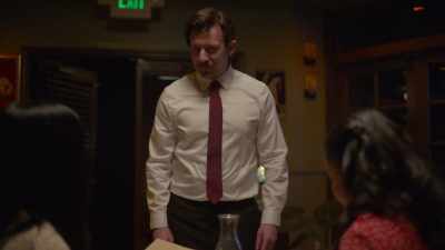 Uh, uh, the house salad, please. - List of a Lifetime