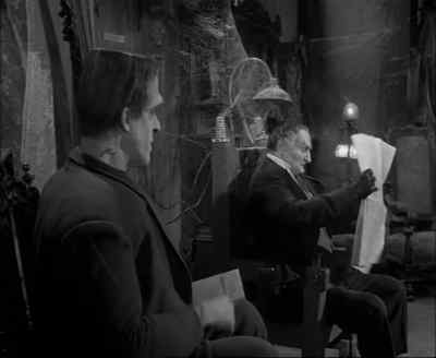 Uh, uh...
Uh, Grandpa. - The Munsters