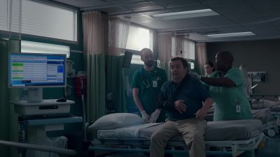 - Uh, uh, uh... - The Resident