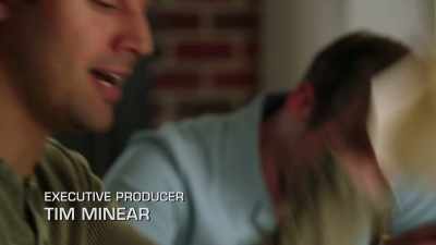 - Uh-uh-uh-uh.
- (chuckles) - 9-1-1