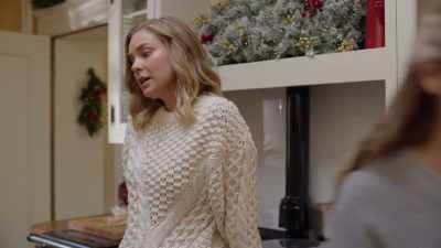 - Uh, well,
they're still very cluttered, - Toying with the Holidays