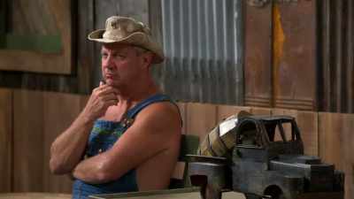 Uh, white corn - Moonshiners: Master Distiller