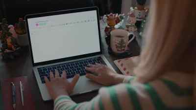Uh, why don't you let me take a
crack at the letter this year? - Confessions of a Christmas Letter