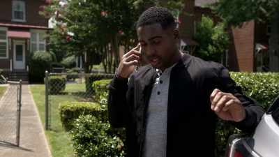 Uh, yeah.
I wanted to ask you, uh, - Tyler Perry's The Oval