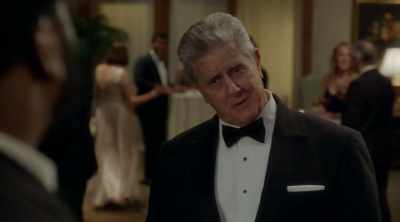 - Uh, yeah, it is what it is.
- [PHONE VIBRATING] - Ghosted