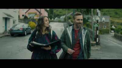 - Uh, yes, Sergeant Ruairi Power.
- It'd be cool if we were related. - Bodkin