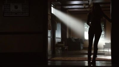 Uhh. Ooh. - The Vampire Diaries
