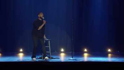 Uitați-vă cum țipa din scaun, - Marlon Wayans: God Loves Me