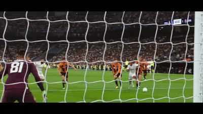 [Ukrainian commentator] - Football Must Go On