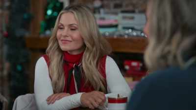 Um. And Soph, gosh, - Home Sweet Christmas