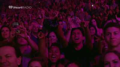 ♪ Um ba ba be - The Show Must Go On: The Queen + Adam Lambert Story