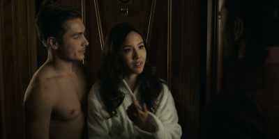 - Um, Chopper, this
is my fiancĂ©, Devon. - SkyMed