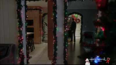 Um, could you do me a favour, - Entertaining Christmas