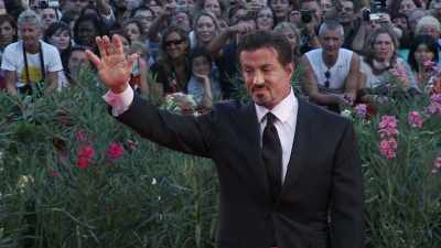 Um e-mail entre Randall
e a equipe de Sylvester Stallone - The Randall Scandal: Love, Loathing, and Vanderpump