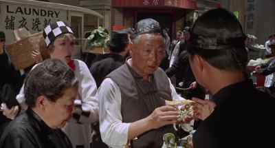 Um, have you seen...
I beg your pardon. - Thoroughly Modern Millie