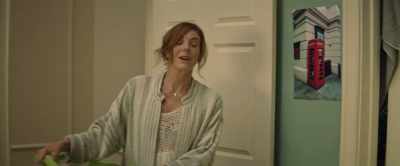 Um, here's your laundry.
I washed all your underwear. - Max and Me