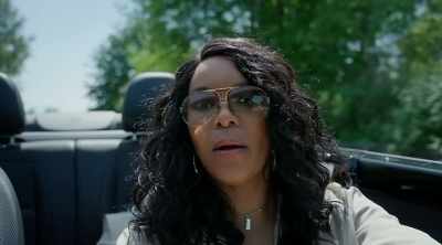 Um, hey, Mark, Imma
call you back, okay? - I Thought My Husband's Wife Was Dead