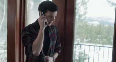 - Um, hey, so--
- What's up? - Breakup Season