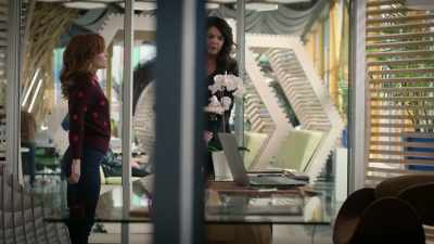- Um, but I do want
to do something, - Zoey's Extraordinary Playlist