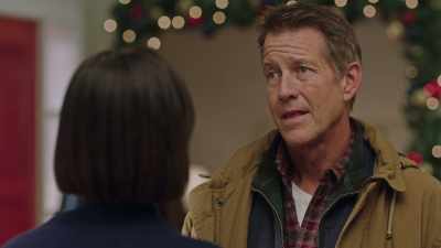 Um, I don't think I should. - Happy Holidays from Cherry Lane