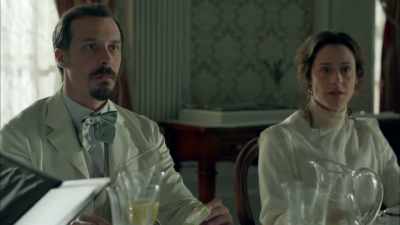 Um... I wasn't trying
to snoop or anything, - Grand Hotel