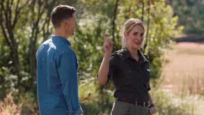 Um... I'll notice. - A Safari Romance