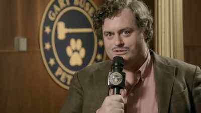 Um, I'm Ian Abramson, - Gary Busey: Pet Judge