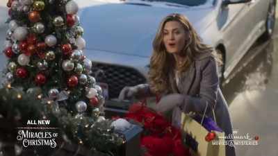 Um, I'm just here to drop off
the kids' presents, - A Godwink Christmas: Second Chance, First Love
