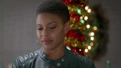 UM... IT JUST DIDN'T WORK OUT. - A Christmas for Mary