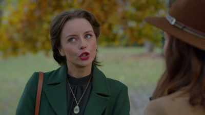 Um... it's fine. - The Wedding Veil Inspiration