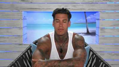Um, James coming in
the Villa - Love Island