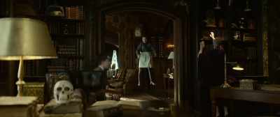 -Um, just one... just...
-[flashbulb pops] - The House with a Clock in Its Walls