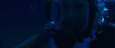 Um...
Kate, can you hear me? Hello? - 47 Meters Down
