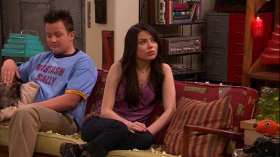 -Um, you know Spencer's
like a grown man now? - iCarly