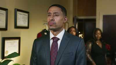- Um, look, I can explain. - Christmas Belles