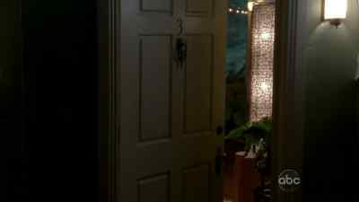 Um, maybe we should just call the police. - Eastwick