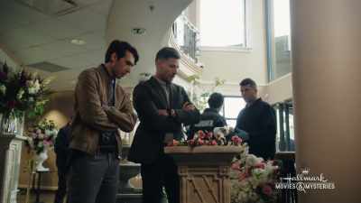 Um, medium velocity
forward spatter. - Curious Caterer: Fatal Vows
