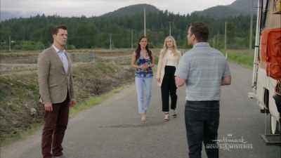Um, Oliver, would you mind
taking the wheel again? - Signed, Sealed, Delivered: The Road Less Traveled