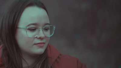 Um, - Living for the Dead